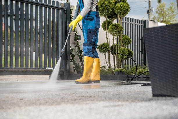 Why Choose Our Certified Pressure Washing Experts for Your Project Needs in Ashdown, AR?